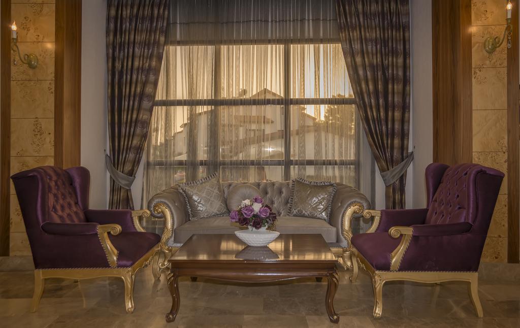 Akpalace ベレキ エクステリア 写真